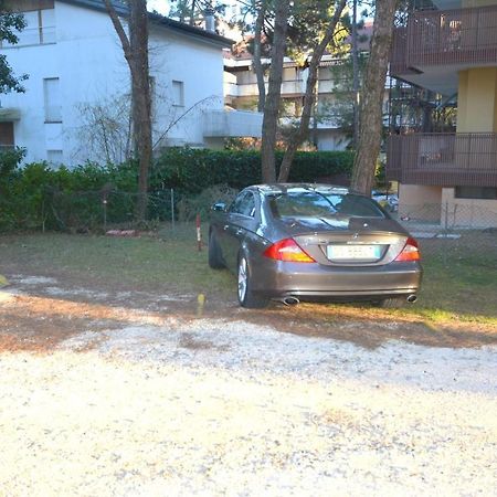 Lignano Nette Wohnung Naehe Am Meer ลินญาโน ซับเบียโดโร ภายนอก รูปภาพ