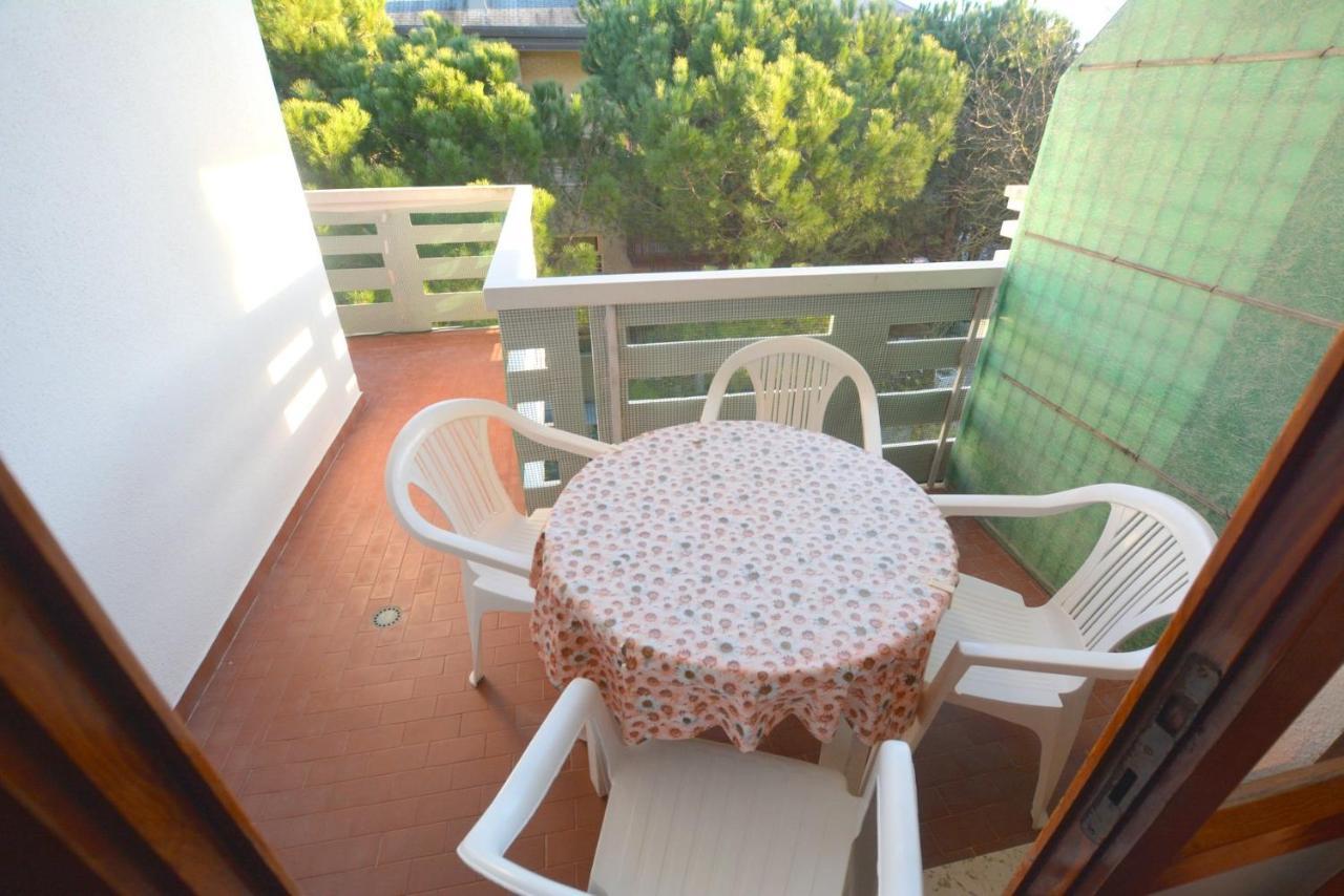 Lignano Nette Wohnung Naehe Am Meer ลินญาโน ซับเบียโดโร ภายนอก รูปภาพ